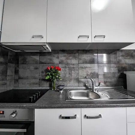 Joso Apartment Rtina