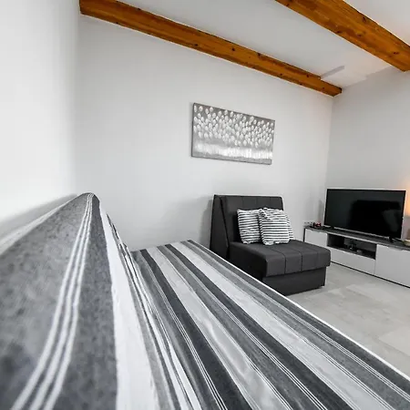 Joso Apartment